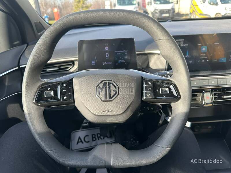 MG MG3 Standard 1.5 MT5 VAN