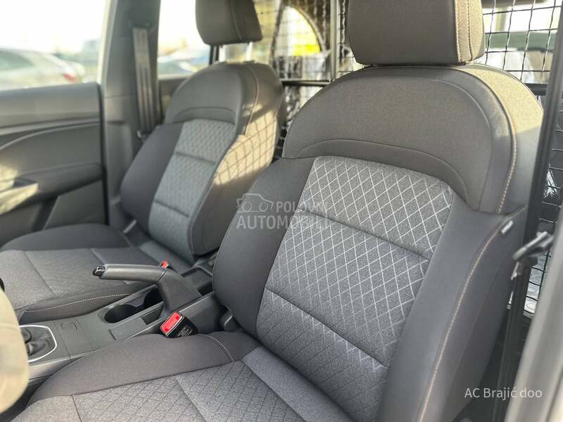 MG MG3 Standard 1.5 MT5 VAN