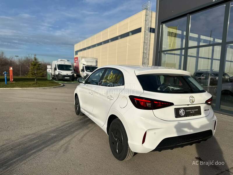 MG MG3 Standard 1.5 MT5 VAN