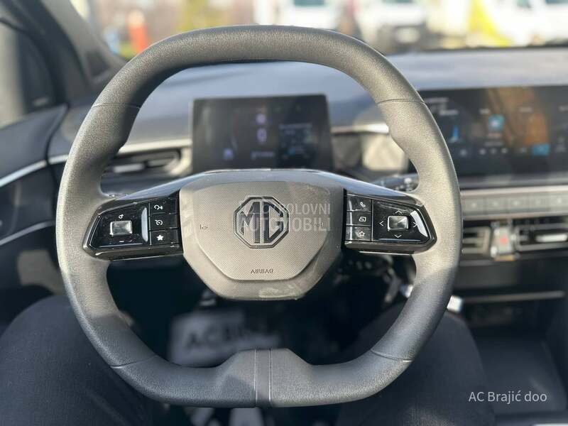 MG MG3 Standard 1.5 MT5 VAN