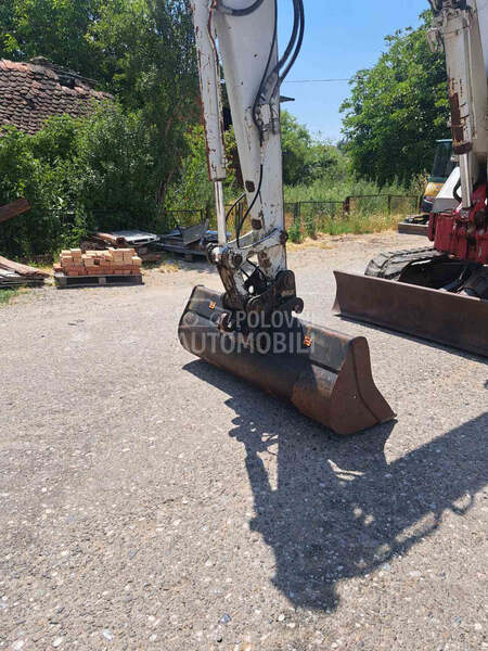 Takeuchi Tb180fr