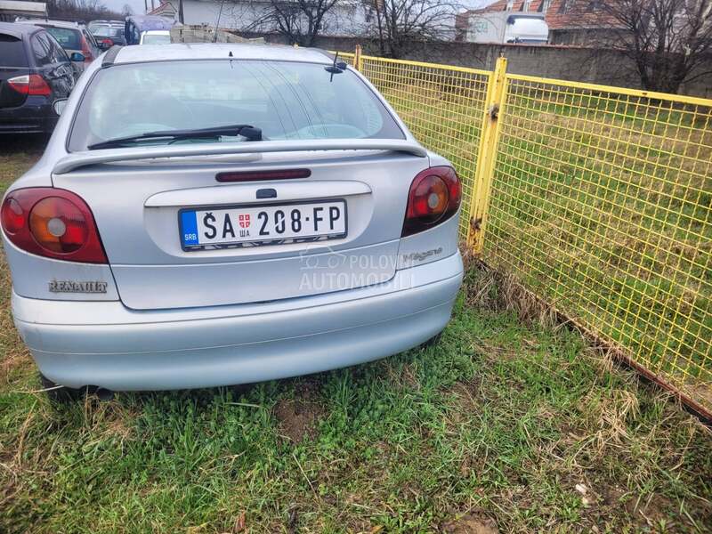 Renault Megane 1.9