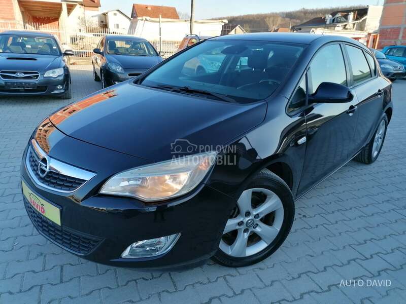 Opel Astra J 1.7 Cdti