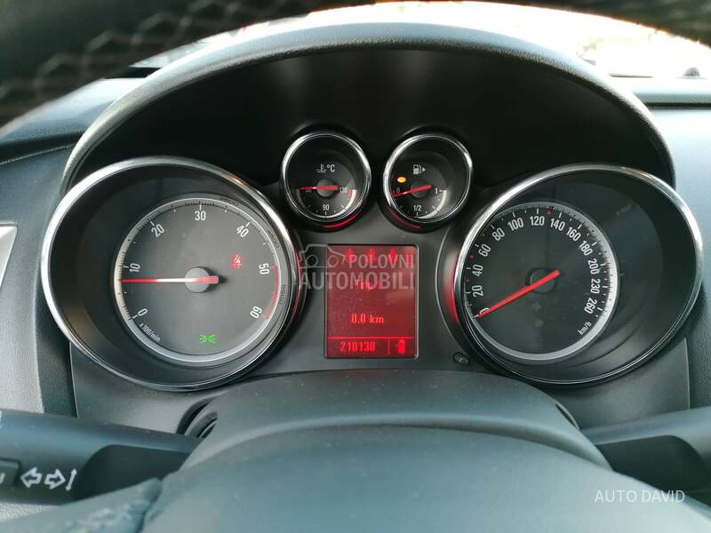 Opel Astra J 1.7 Cdti