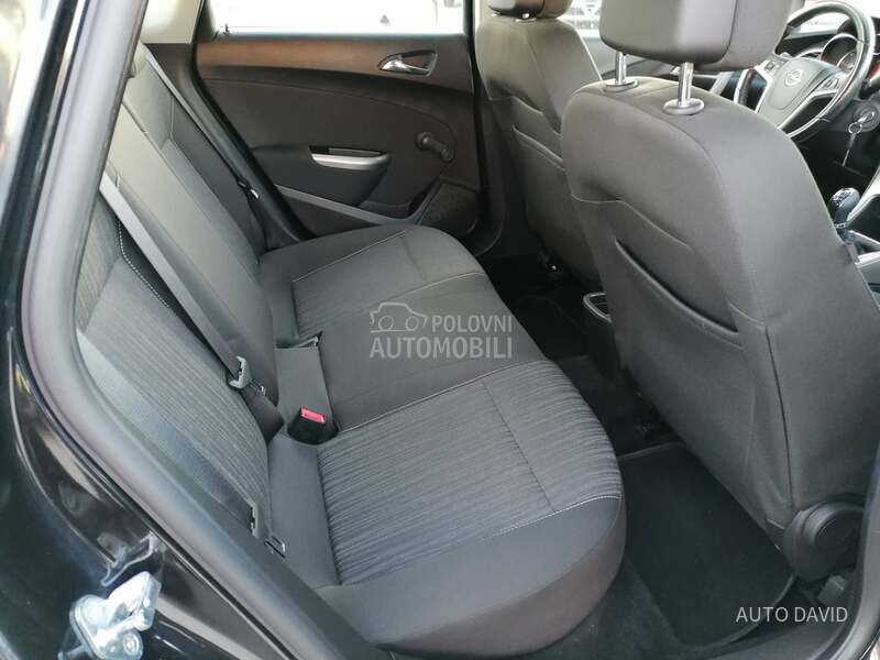 Opel Astra J 1.7 Cdti