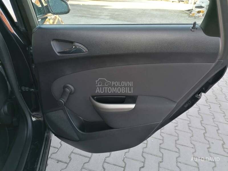 Opel Astra J 1.7 Cdti