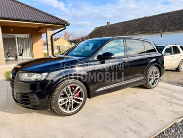 Audi SQ7 4.0 v8