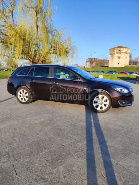 Opel Insignia 