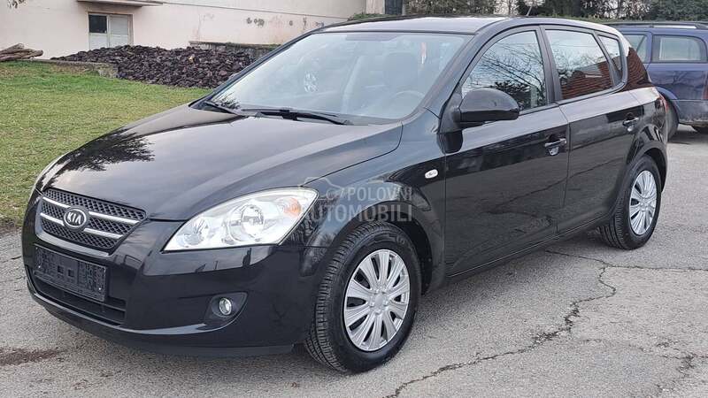 Kia cee`d reg 02.27