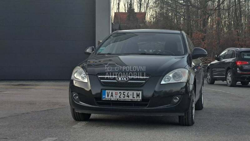 Kia cee`d reg 02.27