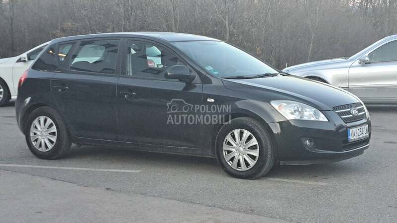 Kia cee`d reg 02.27