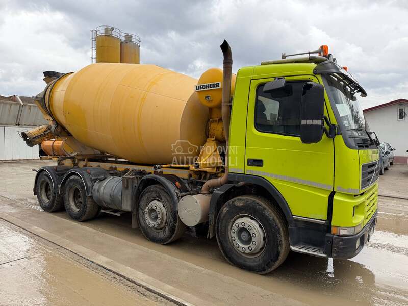 Volvo FM 410 Liebherr 12 m3
