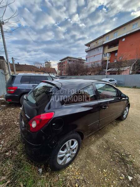Opel Corsa E 
