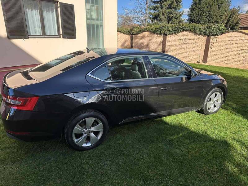 Škoda Superb 2.0 DSG