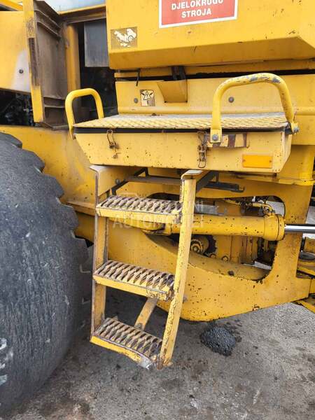 Stepenice za Volvo utovarivače