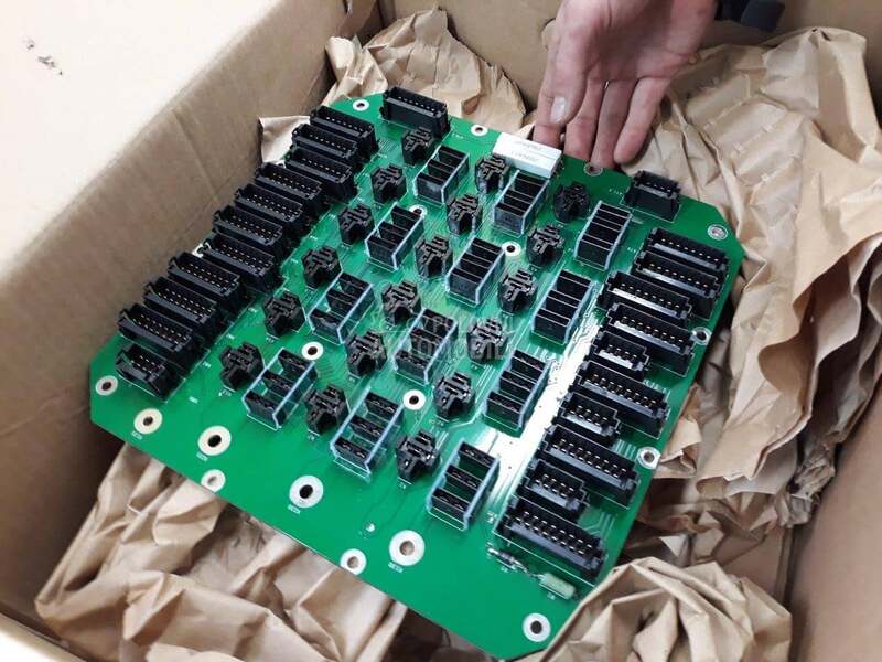 Električna ploča za Volvo bagere