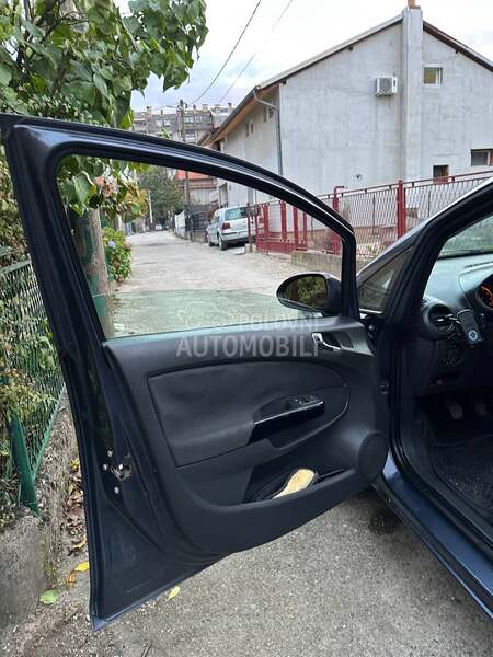 Opel Corsa D 