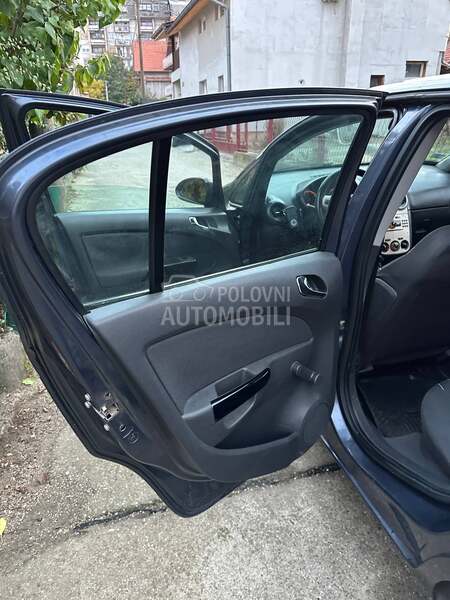 Opel Corsa D 