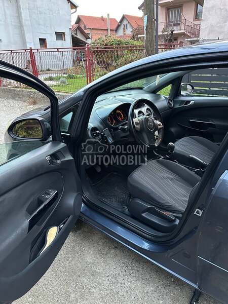 Opel Corsa D 