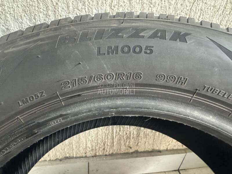 Bridgestone 215/60 R16 Zimska