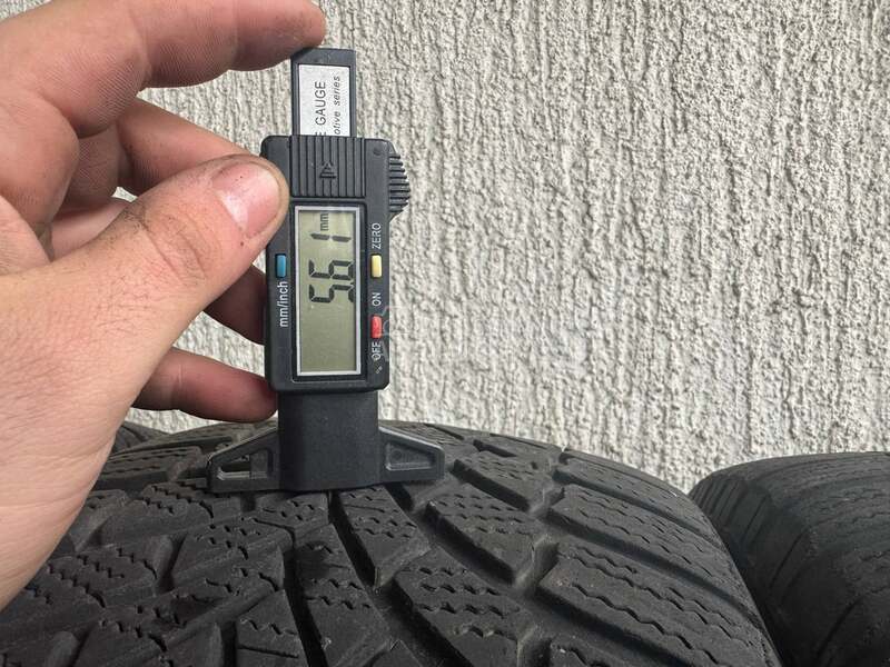 Bridgestone 215/60 R16 Zimska