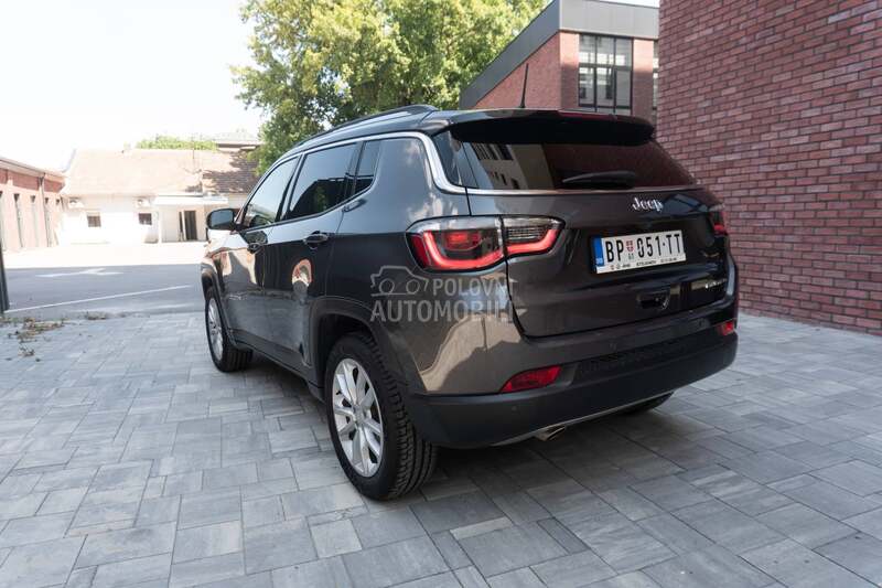 Jeep Compass 1.6