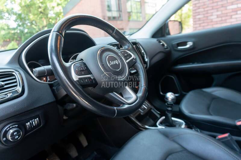 Jeep Compass 1.6