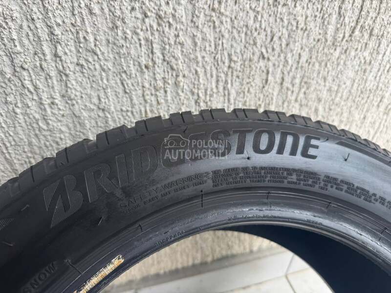 Bridgestone 205/55 R16 Zimska