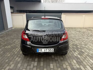 Zadnja sofersajbna za Opel Corsa D od 2006. do 2012. god.