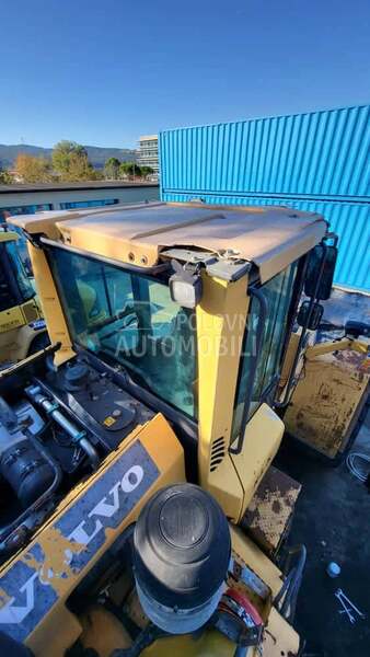 Kabina za Volvo L180G