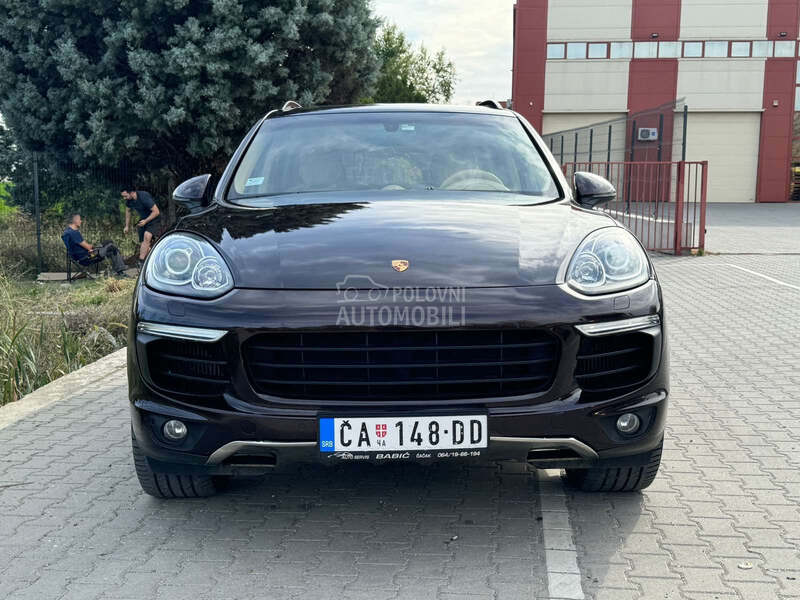 Porsche Cayenne 