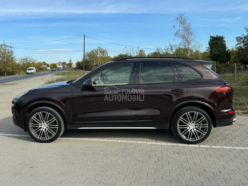 Porsche Cayenne 
