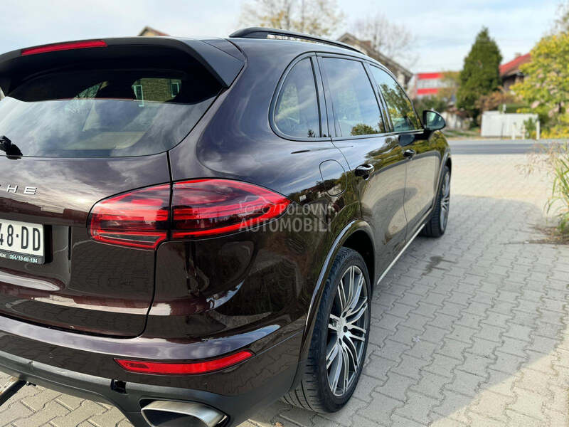 Porsche Cayenne 