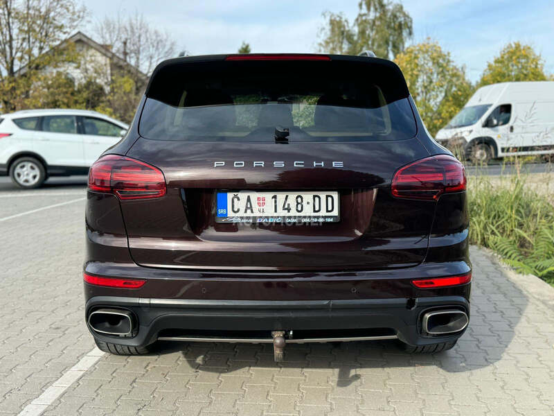 Porsche Cayenne 