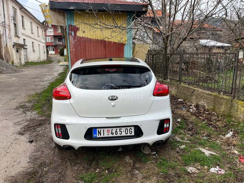 Kia pro_cee`d 