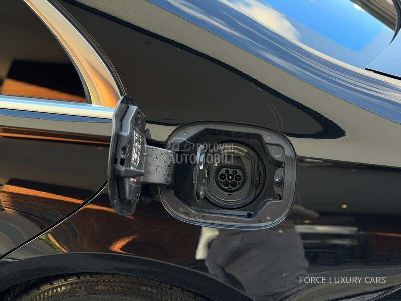 Mercedes Benz S 63 AMG E Performance