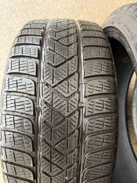 Pirelli 205/40 R17 Zimska