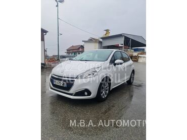 Peugeot 208 1.2