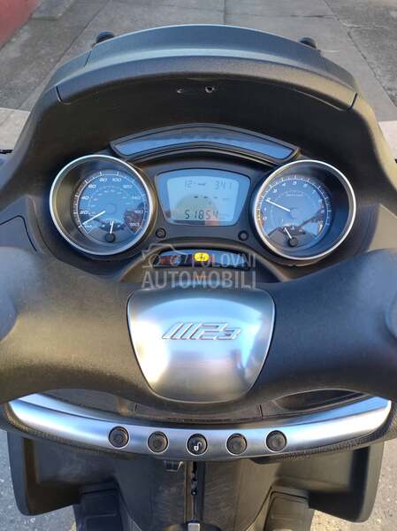 Piaggio MP3