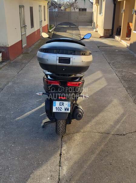 Piaggio MP3