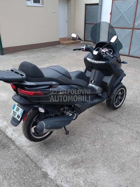 Piaggio MP3