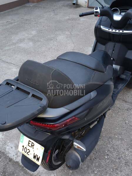 Piaggio MP3