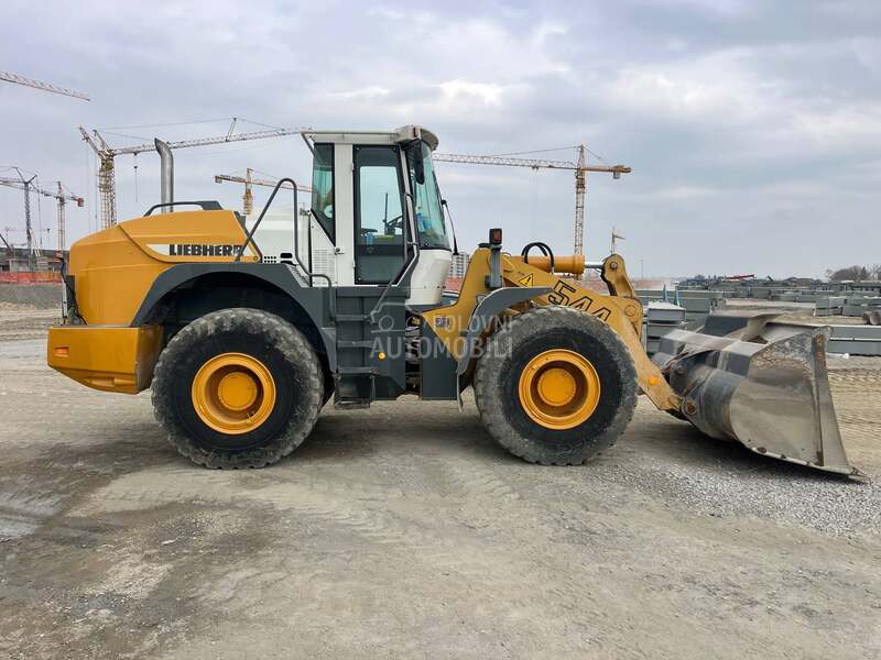 Liebherr 544 l Svica