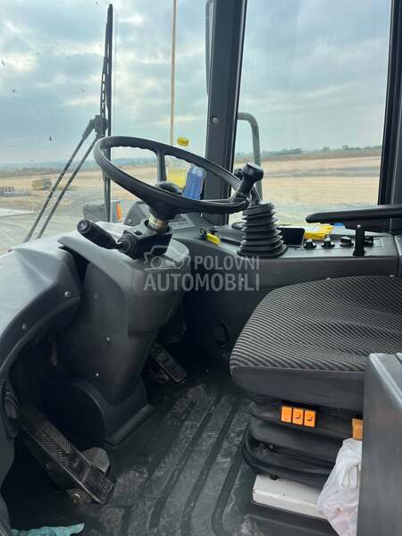 Liebherr 544 l Svica