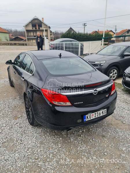 Opel Insignia 2.0cdti