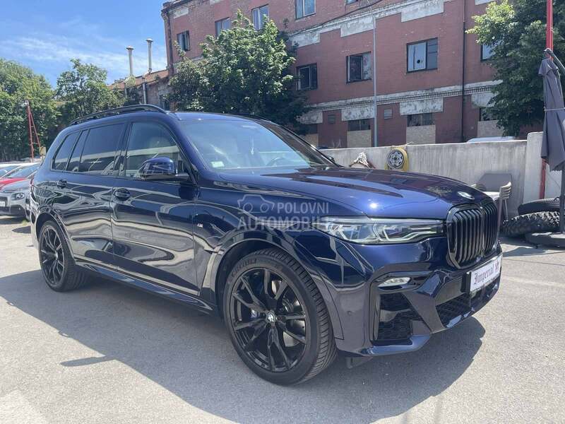 BMW X7 M50D