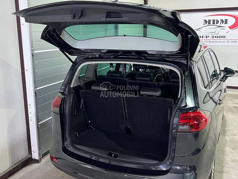 Opel Zafira 
