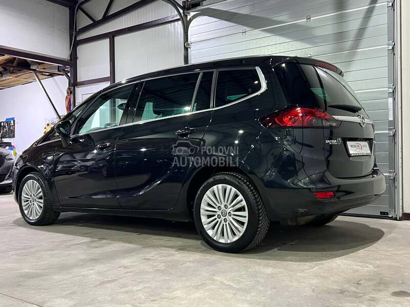 Opel Zafira 