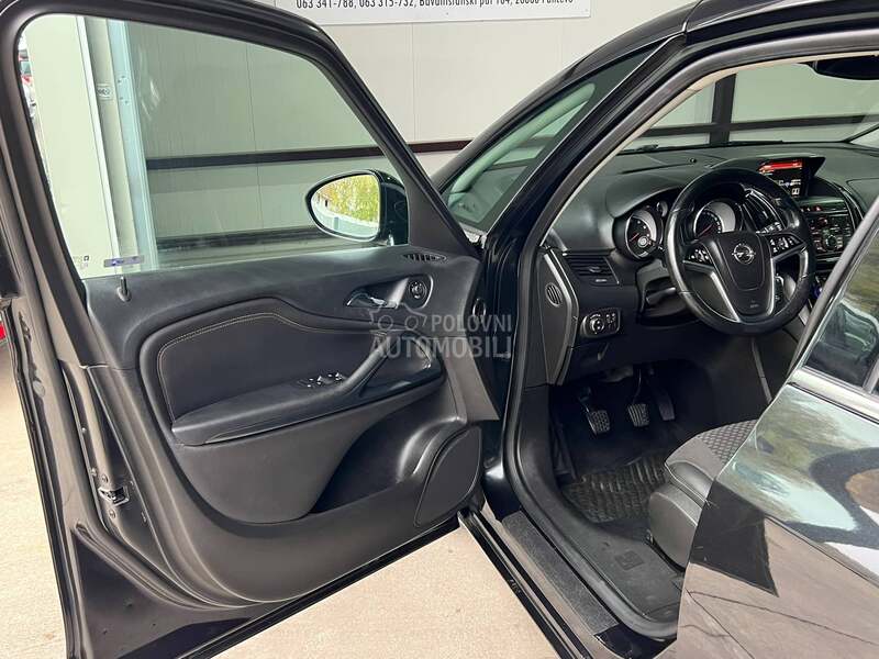 Opel Zafira 
