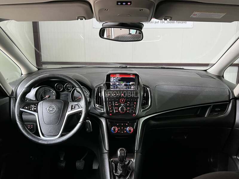 Opel Zafira 